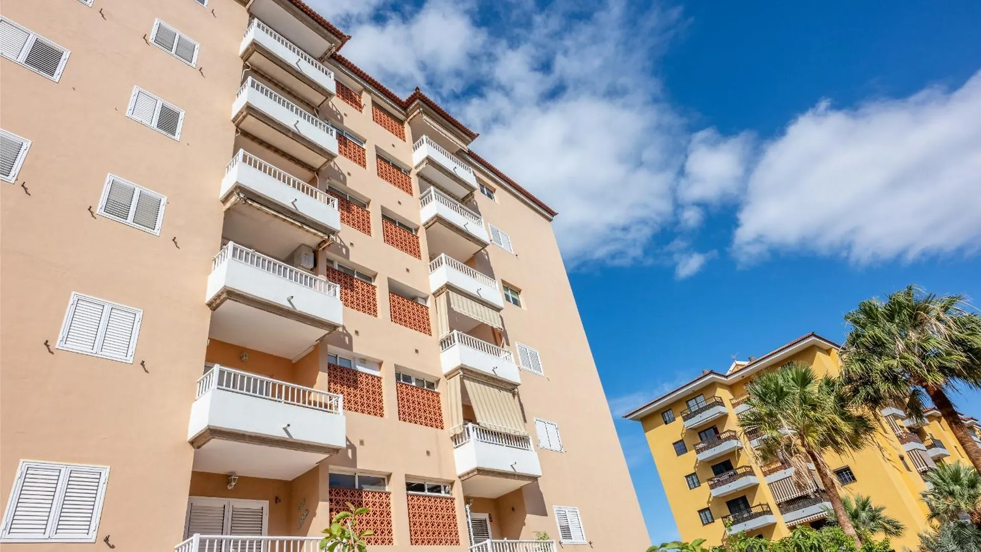 아파트 Amplio Piso En Candelaria Con Piscina
